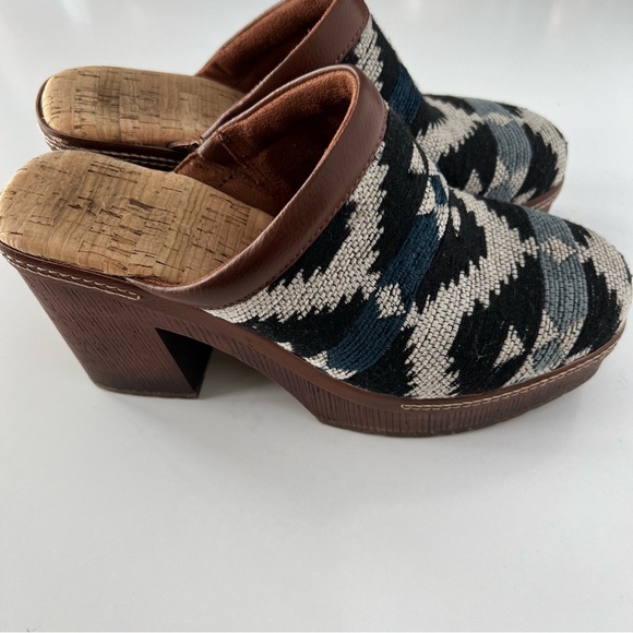 Kork-Ease Korks Lori Clog Mule Geometric Print Aztec Southwestern Boho size 7 - Picture 6 of 15